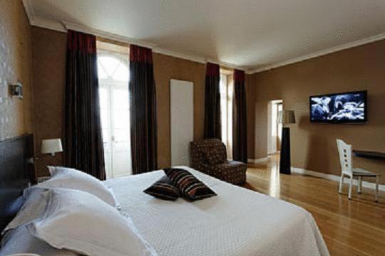 Chateau Du Mont Joly 4*